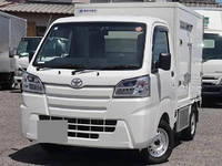 トヨタその他の車種冷凍車（冷蔵車）小型（2t・3t）[写真04]
