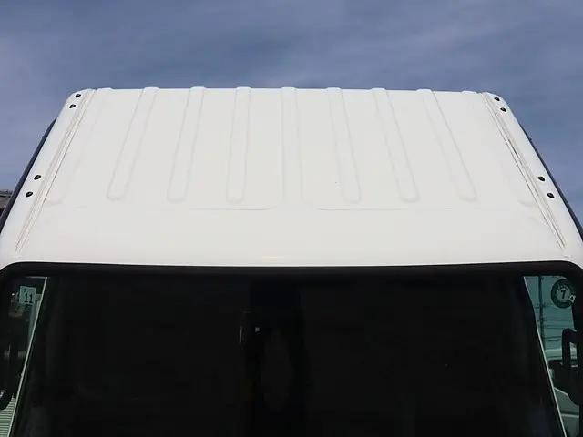 トヨタトヨエース平ボディ小型（2t・3t）[写真11]