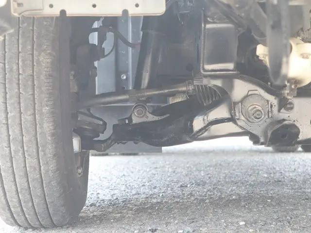 トヨタトヨエース平ボディ小型（2t・3t）[写真17]