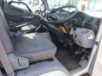 トヨタトヨエース平ボディ小型（2t・3t）[写真25]