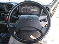 トヨタトヨエース平ボディ小型（2t・3t）[写真29]