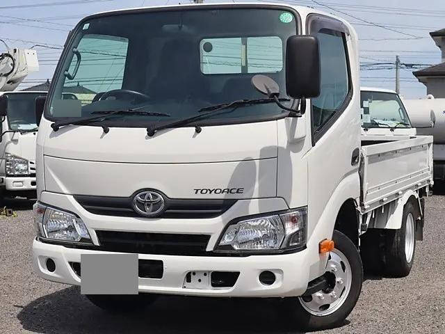 トヨタトヨエース平ボディ小型（2t・3t）[写真03]
