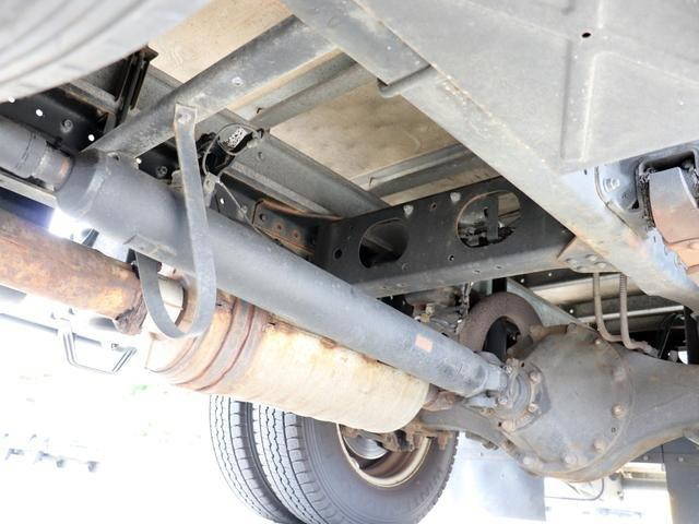 三菱ふそうキャンターアルミバン小型（2t・3t）[写真26]