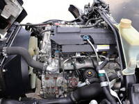 三菱ふそうキャンターアルミバン小型（2t・3t）[写真38]