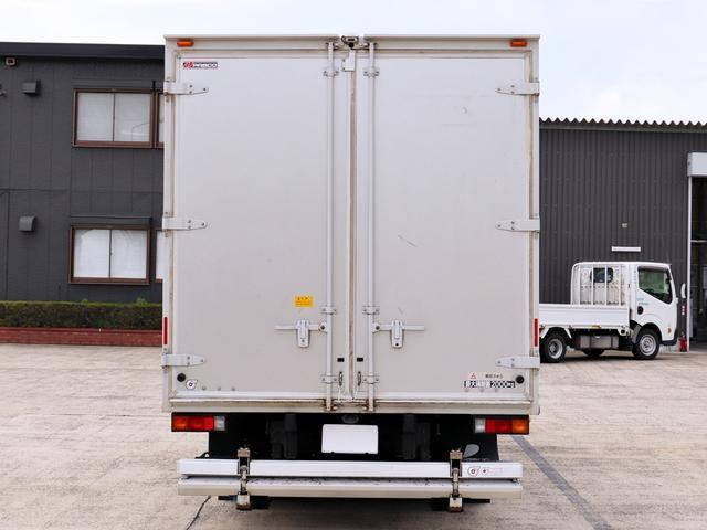 三菱ふそうキャンターアルミバン小型（2t・3t）[写真06]