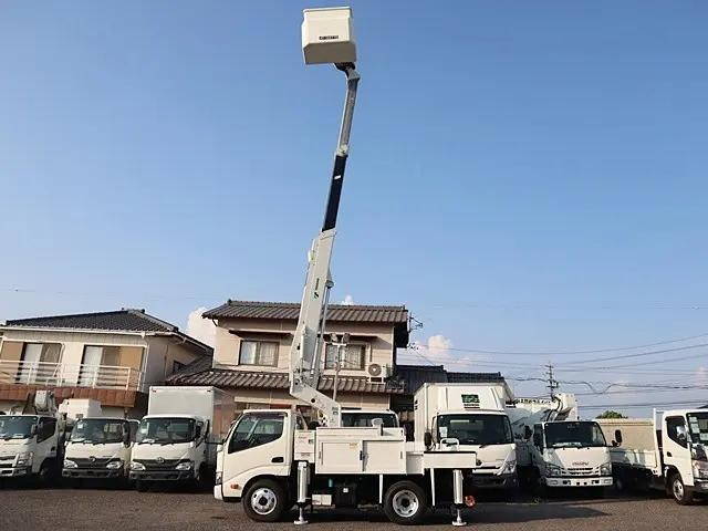 日野デュトロ高所作業車小型（2t・3t）[写真10]