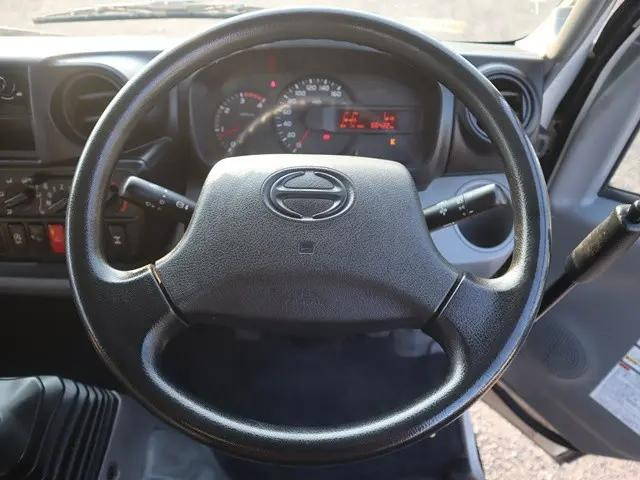 日野デュトロ高所作業車小型（2t・3t）[写真31]