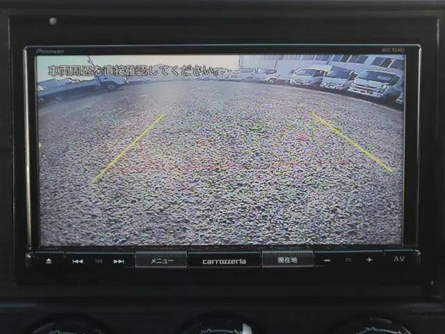 三菱ふそうキャンター平ボディ小型（2t・3t）[写真16]