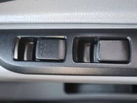 三菱ふそうキャンター平ボディ小型（2t・3t）[写真40]