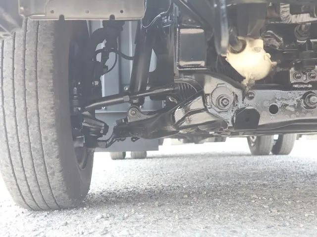 トヨタトヨエース平ボディ小型（2t・3t）[写真19]