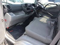 トヨタトヨエース平ボディ小型（2t・3t）[写真29]