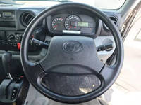 トヨタトヨエース平ボディ小型（2t・3t）[写真31]