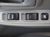 トヨタトヨエース平ボディ小型（2t・3t）[写真36]