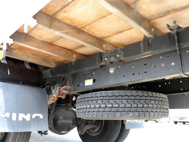 日野レンジャー平ボディ中型（4t）[写真18]