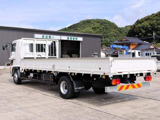 日野レンジャー平ボディ中型（4t）[写真02]