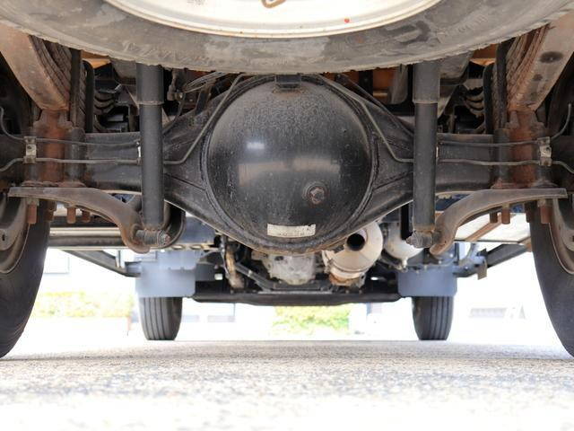 日野レンジャー平ボディ中型（4t）[写真21]