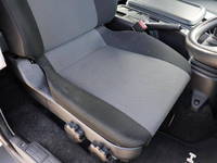 日野レンジャー平ボディ中型（4t）[写真29]