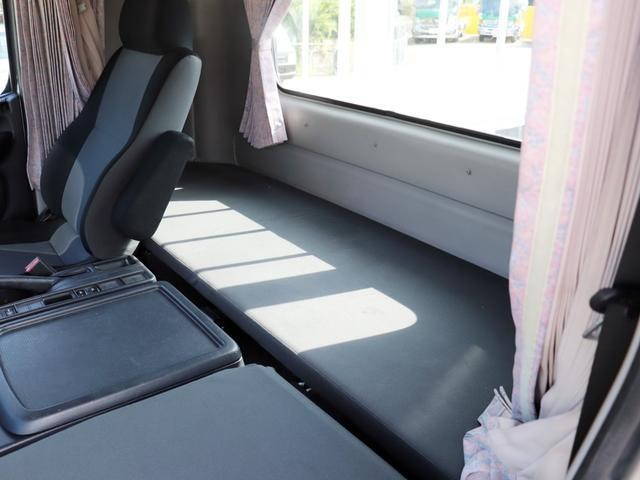 日野レンジャー平ボディ中型（4t）[写真36]