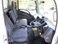 いすゞエルフ平ボディ小型（2t・3t）[写真16]