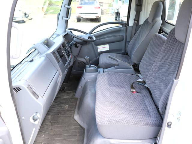 いすゞエルフ平ボディ小型（2t・3t）[写真30]