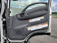 いすゞフォワードコンテナ専用車中型（4t）[写真25]