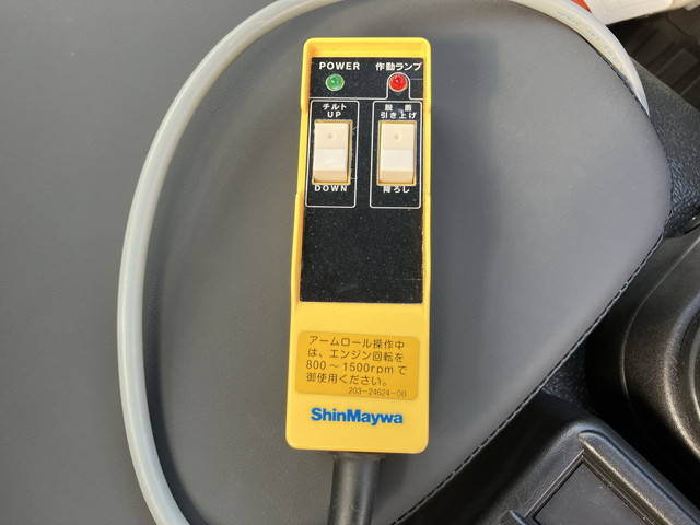 いすゞフォワードコンテナ専用車中型（4t）[写真36]