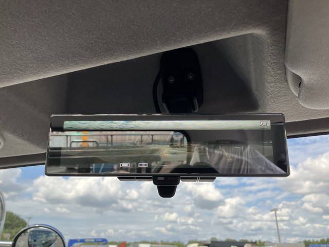 いすゞフォワードコンテナ専用車中型（4t）[写真37]