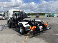 いすゞフォワードコンテナ専用車中型（4t）[写真04]