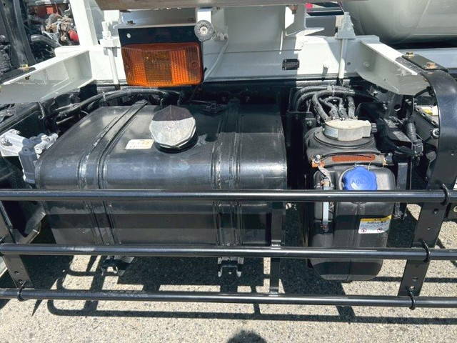 日野レンジャーミキサー車（コンクリートミキサー）増トン（6t・8t）[写真17]