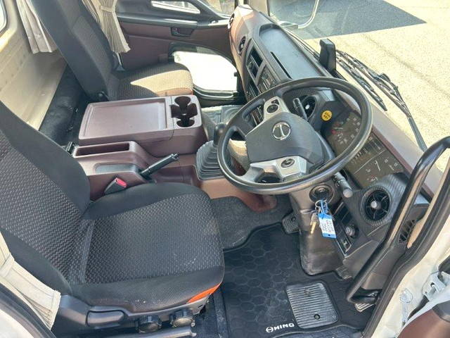 日野レンジャーミキサー車（コンクリートミキサー）増トン（6t・8t）[写真24]