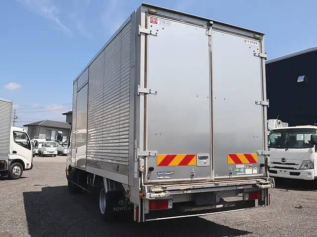 トヨタダイナアルミバン小型（2t・3t）[写真02]