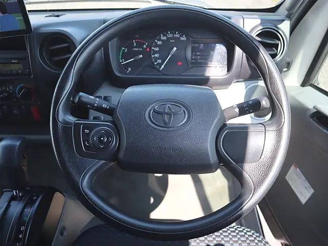 トヨタダイナアルミバン小型（2t・3t）[写真04]