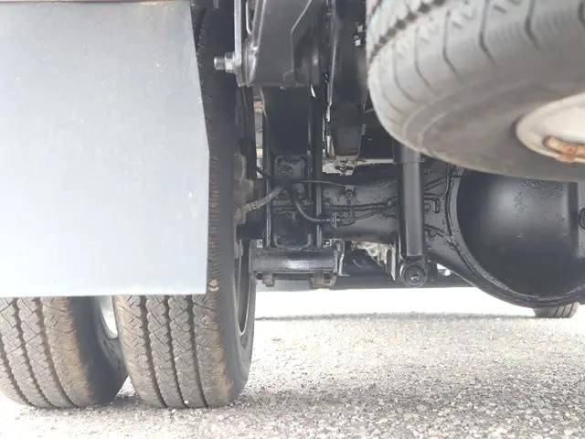 日野デュトロ平ボディ小型（2t・3t）[写真23]