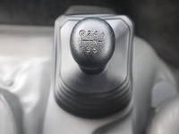 日野デュトロ平ボディ小型（2t・3t）[写真32]