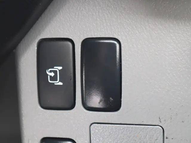 日野デュトロ平ボディ小型（2t・3t）[写真33]