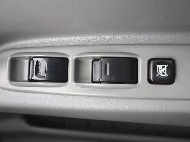 日野デュトロ平ボディ小型（2t・3t）[写真34]