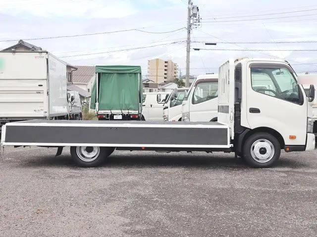 日野デュトロ平ボディ小型（2t・3t）[写真07]
