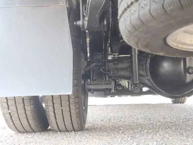 日野デュトロ平ボディ小型（2t・3t）[写真22]