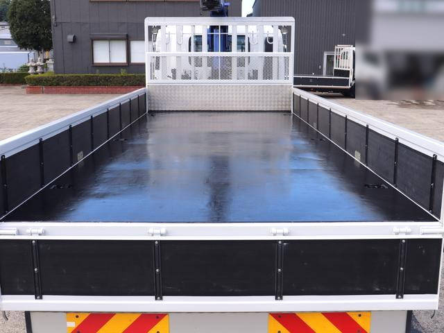 いすゞフォワードクレーン5段増トン（6t・8t）[写真13]