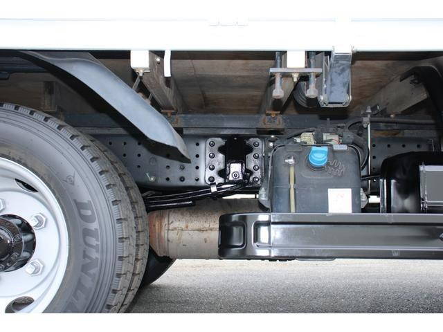 三菱ふそうキャンター平ボディ小型（2t・3t）[写真21]