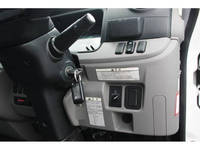 三菱ふそうキャンター平ボディ小型（2t・3t）[写真32]