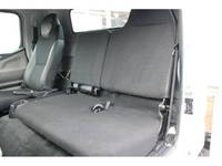 三菱ふそうキャンター平ボディ小型（2t・3t）[写真38]