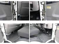 三菱ふそうキャンター平ボディ小型（2t・3t）[写真39]