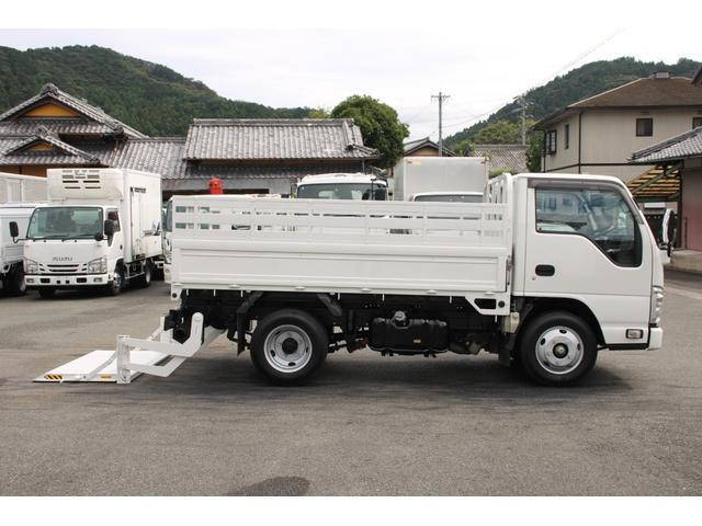 いすゞエルフ平ボディ小型（2t・3t）[写真19]