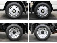 いすゞエルフ平ボディ小型（2t・3t）[写真23]