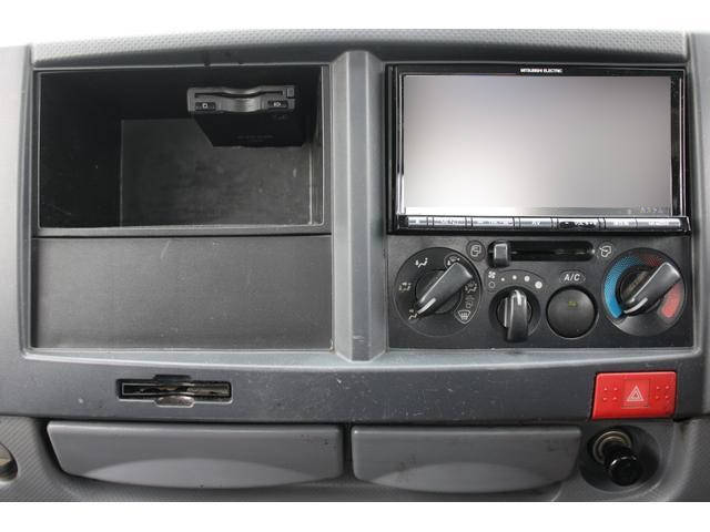 いすゞエルフ平ボディ小型（2t・3t）[写真31]