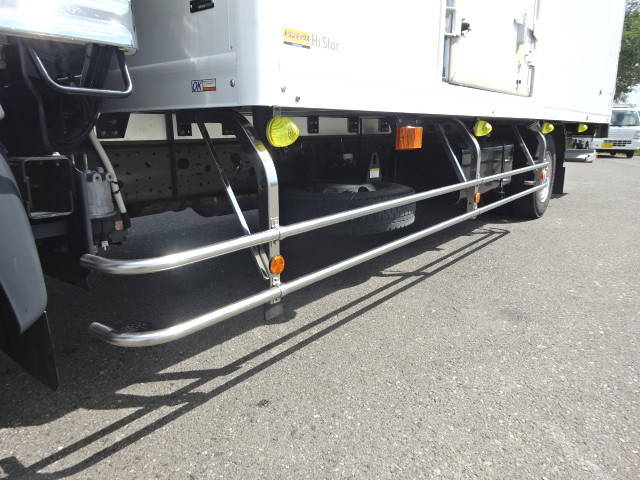 日野レンジャー冷凍車（冷蔵車）中型（4t）[写真21]