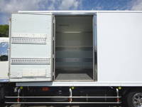 日野レンジャー冷凍車（冷蔵車）中型（4t）[写真08]