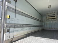 日野レンジャー冷凍車（冷蔵車）中型（4t）[写真10]