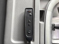 UDトラックスクオントレーラーヘッド（トラクターヘッド）大型（10t）[写真24]